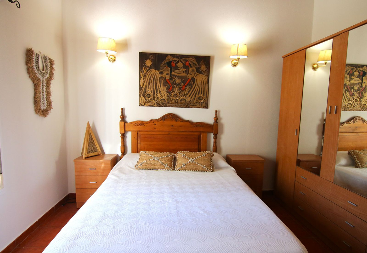 Se vende Villa - Chalet de 3 dormitorios en Costa Del Sol, Málaga, España
