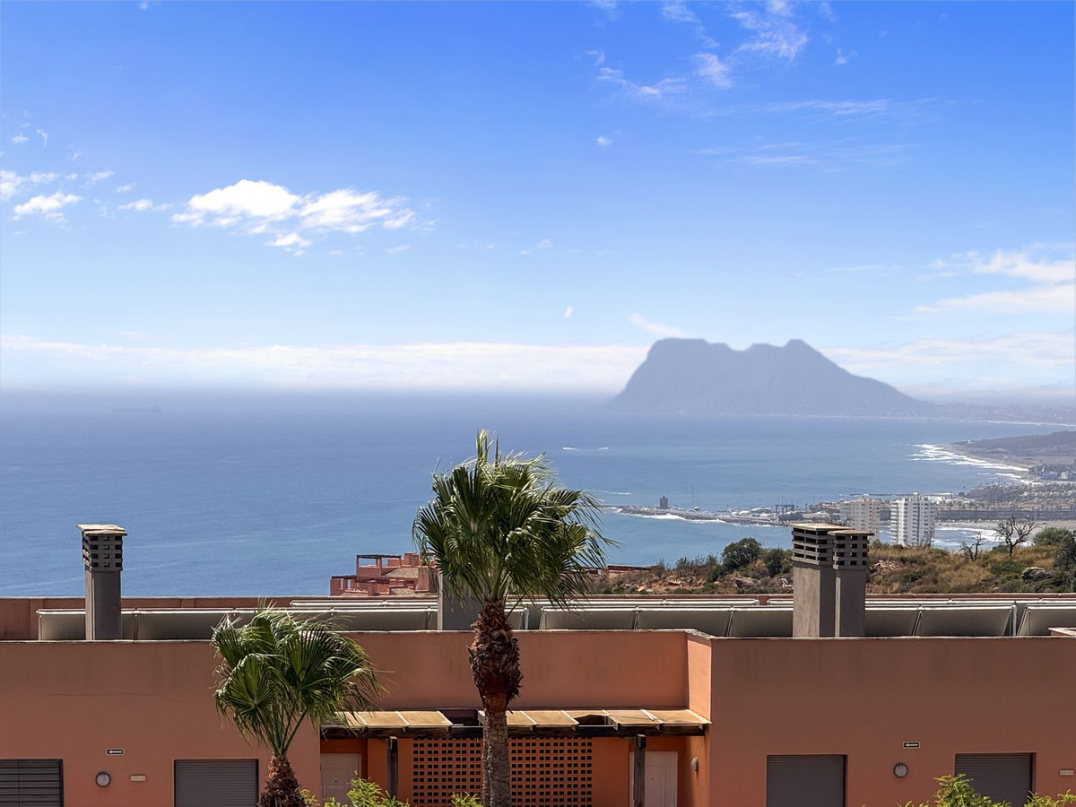 3 Bed Townhouse for sale in Manilva Costa Del Sol, Málaga, Spain