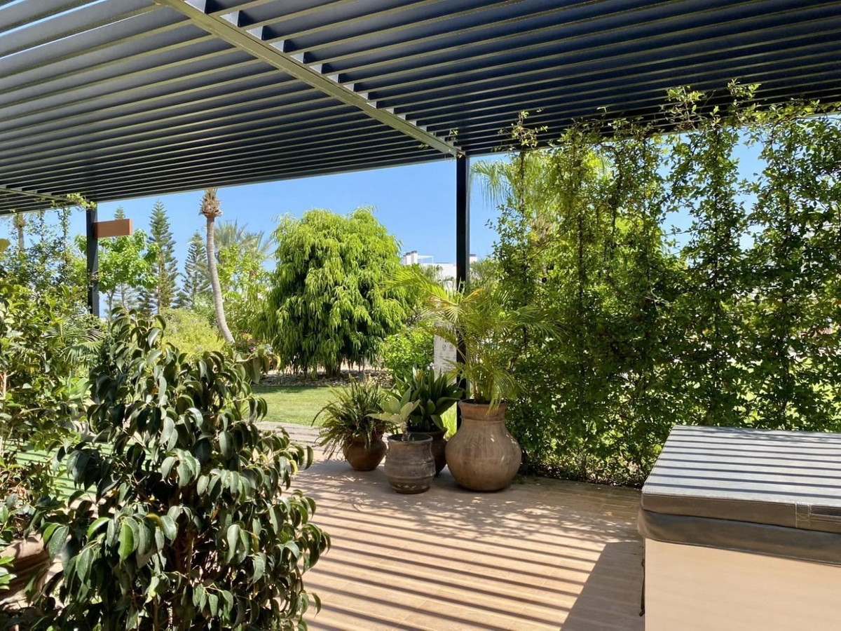 Se vende Apartamento Planta Media de 3 dormitorios en Costa Blanca, Alicante, España