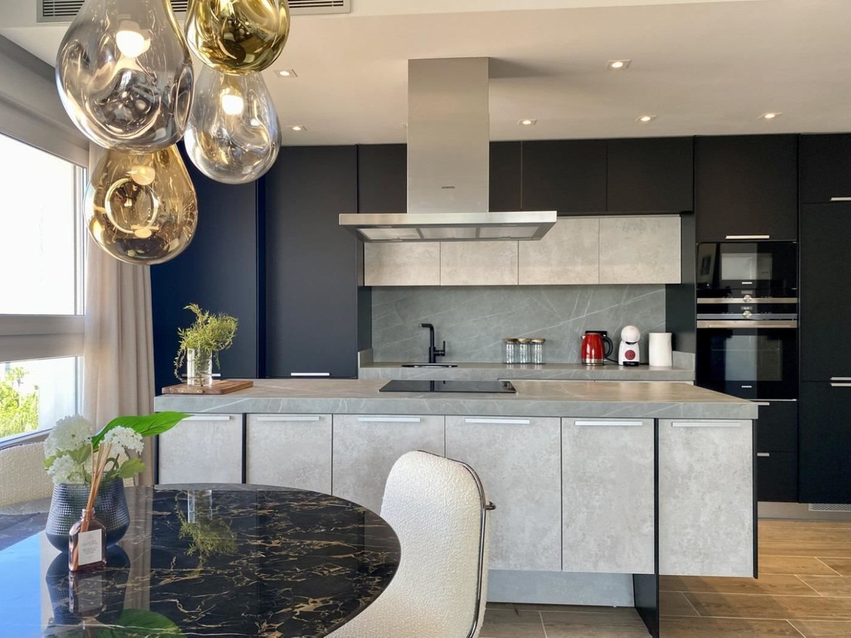Se vende Apartamento Planta Media de 3 dormitorios en Costa Blanca, Alicante, España