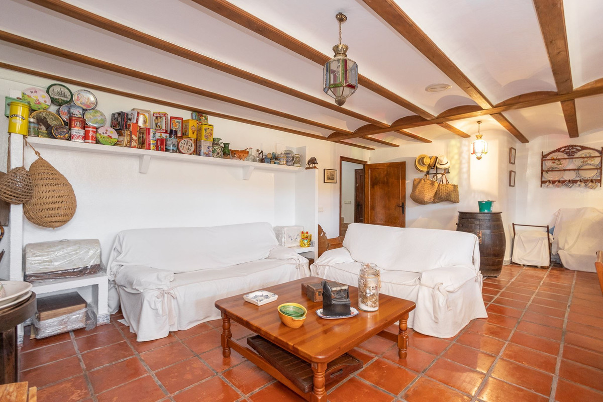 Se vende Villa - Chalet de 4 dormitorios en Costa Blanca, Alicante, España