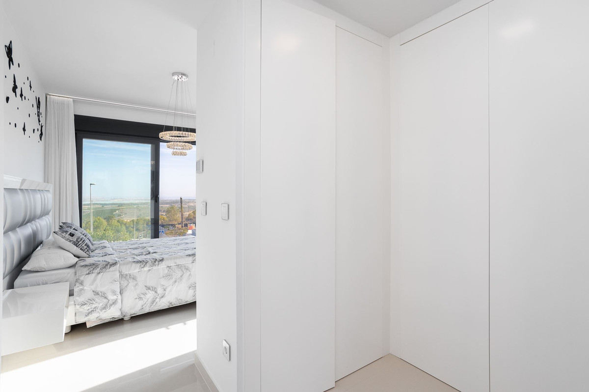 5 Bed Townhouse for sale in San Miguel De Salinas Costa Blanca, Alicante, Spain