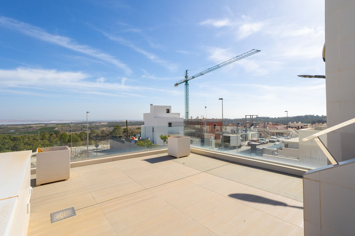 5 Bed Townhouse for sale in San Miguel De Salinas Costa Blanca, Alicante, Spain