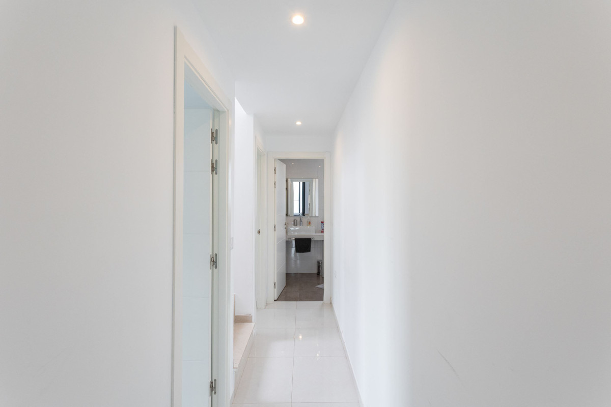 3 Bed Apartment for sale in Punta Prima Costa Blanca, Alicante, Spain