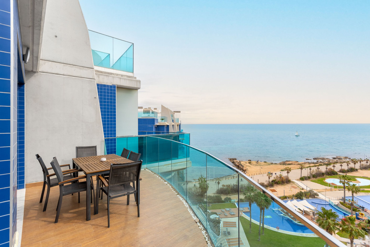 3 Bed Apartment for sale in Punta Prima Costa Blanca, Alicante, Spain