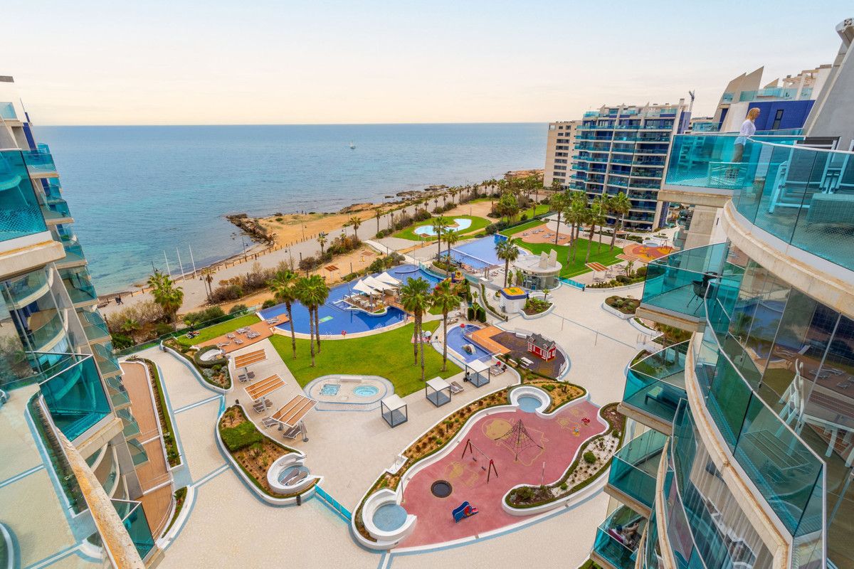 3 Bed Apartment for sale in Punta Prima Costa Blanca, Alicante, Spain