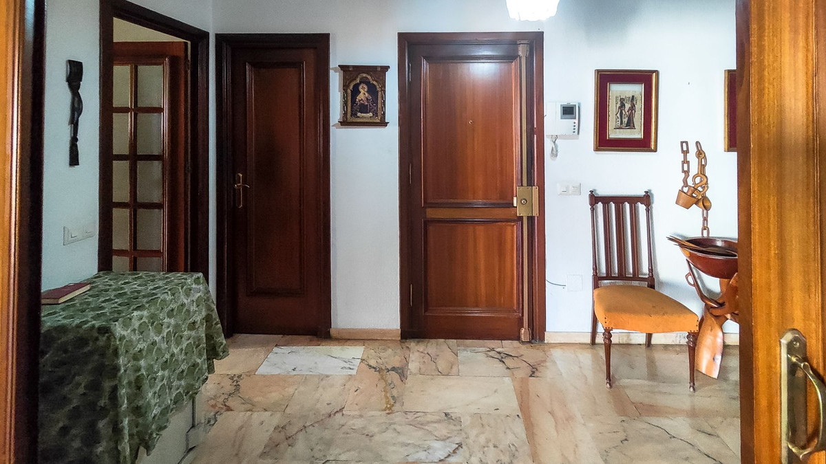 6 Bed Apartment for sale in Fuengirola Costa Del Sol, Málaga, Spain