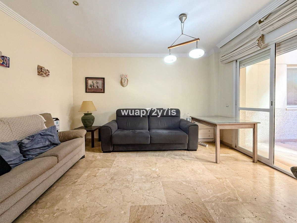 1 Bed Apartment for sale in Estepona Costa Del Sol, Málaga, Spain