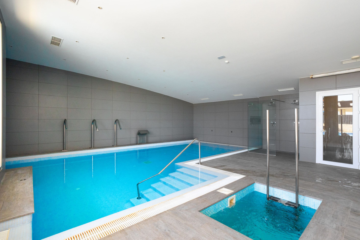 Se vende Apartamento Planta Media de 4 dormitorios en Costa Blanca, Alicante, España