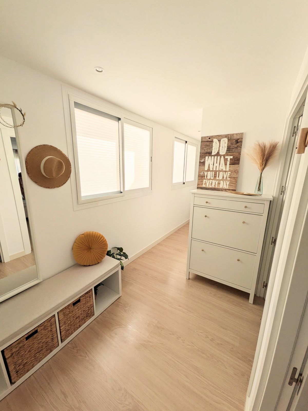 3 Bed Apartment for sale in Estepona Costa Del Sol, Málaga, Spain