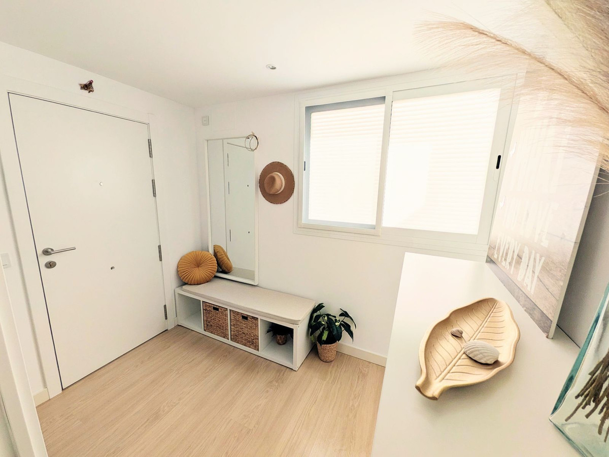 3 Bed Apartment for sale in Estepona Costa Del Sol, Málaga, Spain