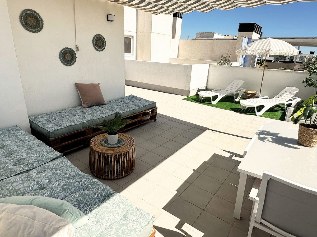 3 Bed Apartment for sale in Estepona Costa Del Sol, Málaga, Spain