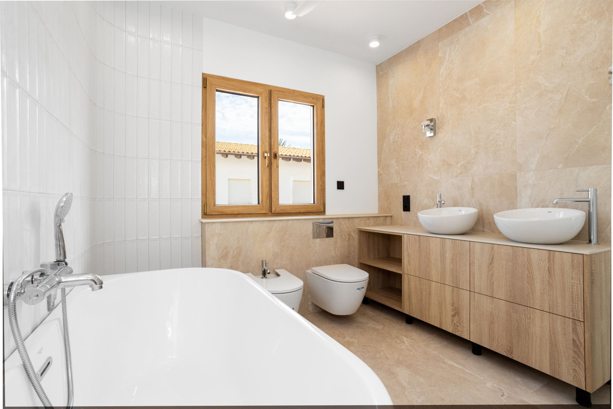 3 Bed Townhouse for sale in Cabo Roig Costa Blanca, Alicante, Spain