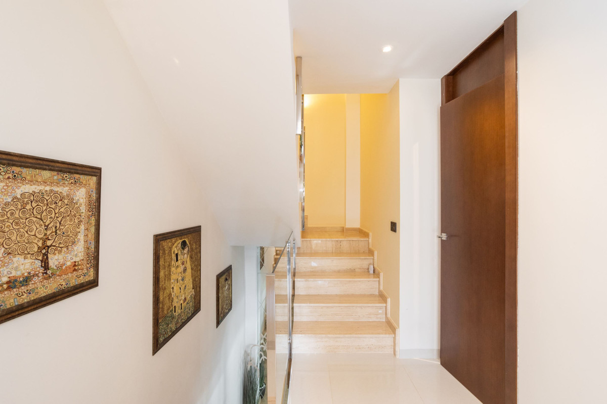 Se vende Villa - Chalet de 3 dormitorios en Costa Blanca, Alicante, España