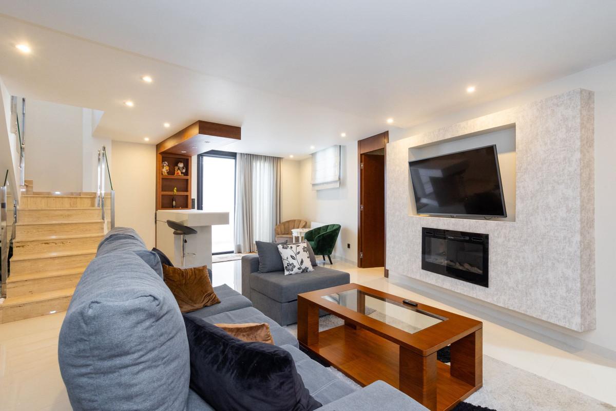 Se vende Villa - Chalet de 3 dormitorios en Costa Blanca, Alicante, España