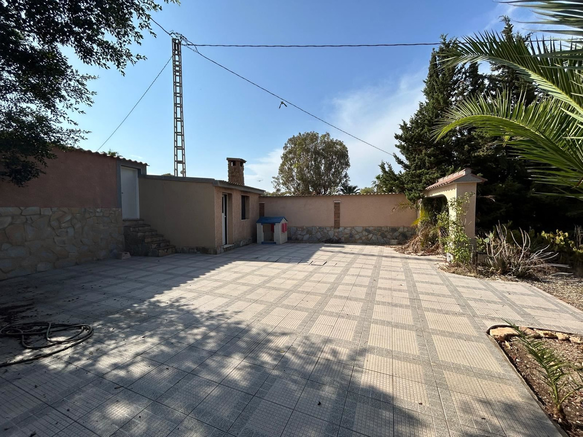 Se vende Villa - Chalet de 6 dormitorios en Costa Blanca, Alicante, España