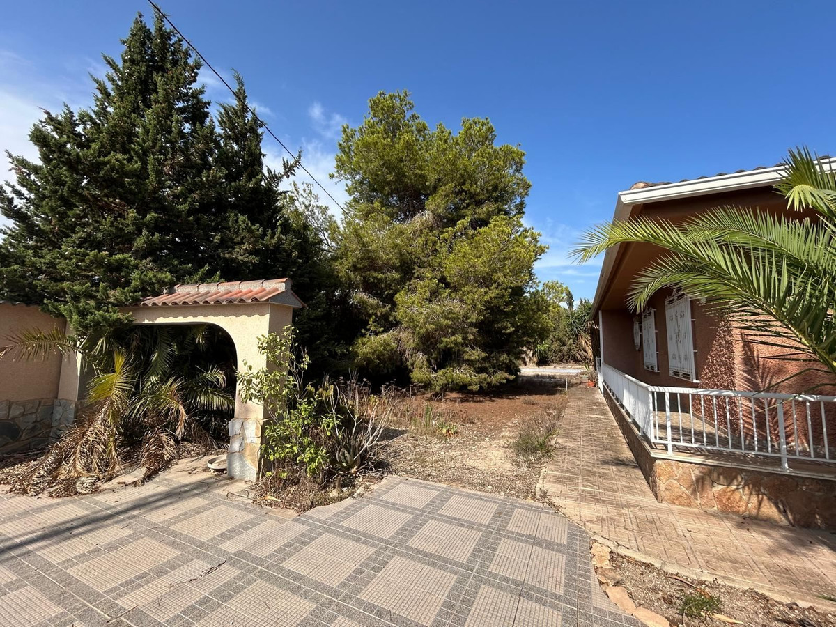 Se vende Villa - Chalet de 6 dormitorios en Costa Blanca, Alicante, España