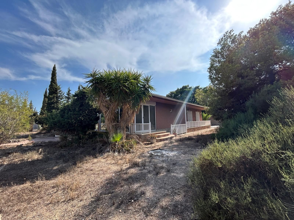 Se vende Villa - Chalet de 6 dormitorios en Costa Blanca, Alicante, España