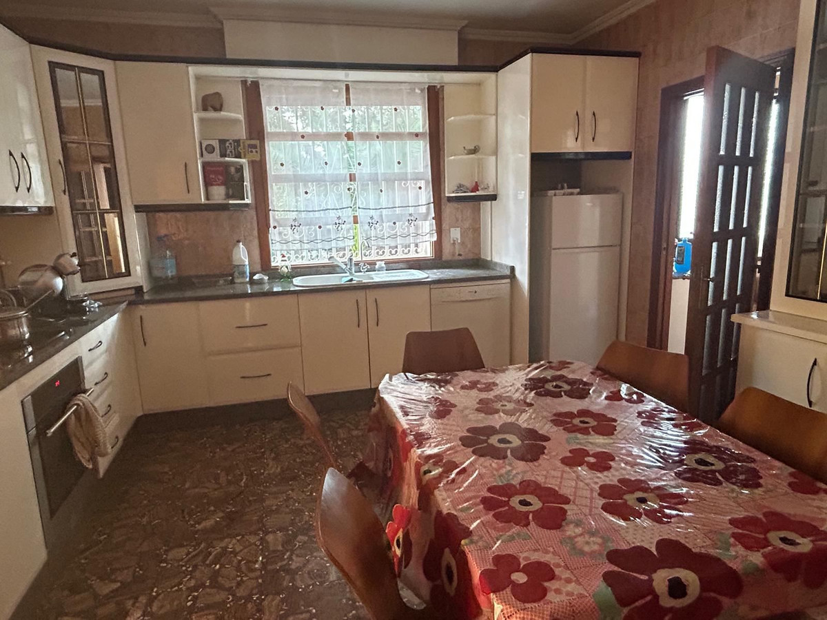 Se vende Villa - Chalet de 6 dormitorios en Costa Blanca, Alicante, España