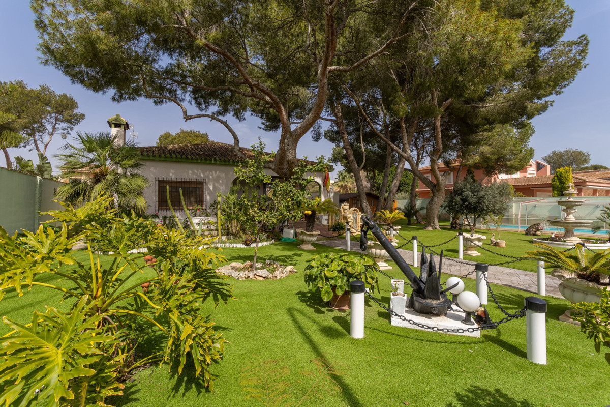 3 Bed Townhouse for sale in Campoamor Costa Blanca, Alicante, Spain