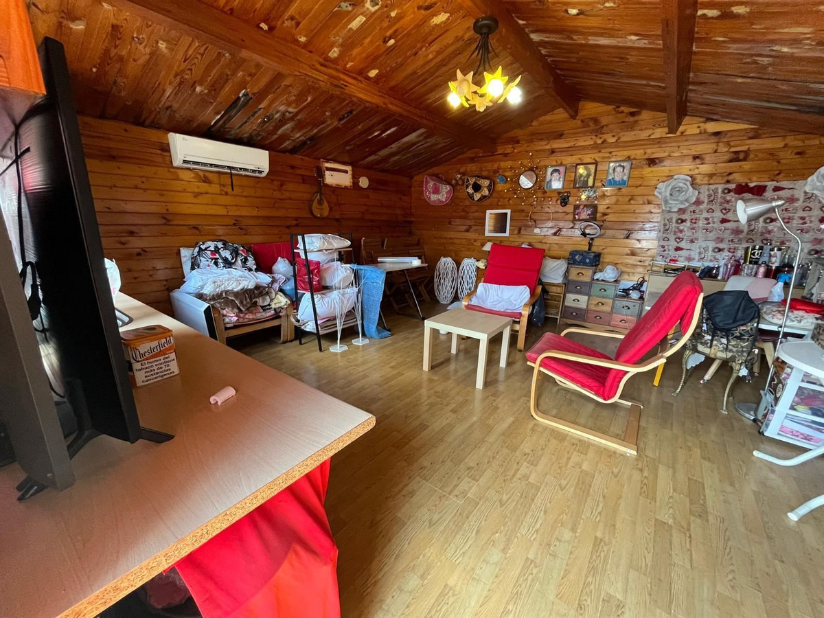 Se vende Villa - Chalet de 4 dormitorios en Costa Blanca, Alicante, España