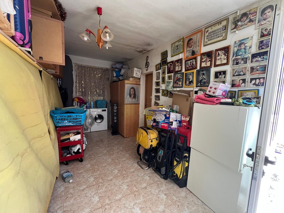 Se vende Villa - Chalet de 4 dormitorios en Costa Blanca, Alicante, España