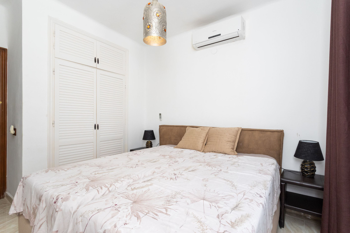 4 Bed Townhouse for sale in Villamartin Costa Blanca, Alicante, Spain