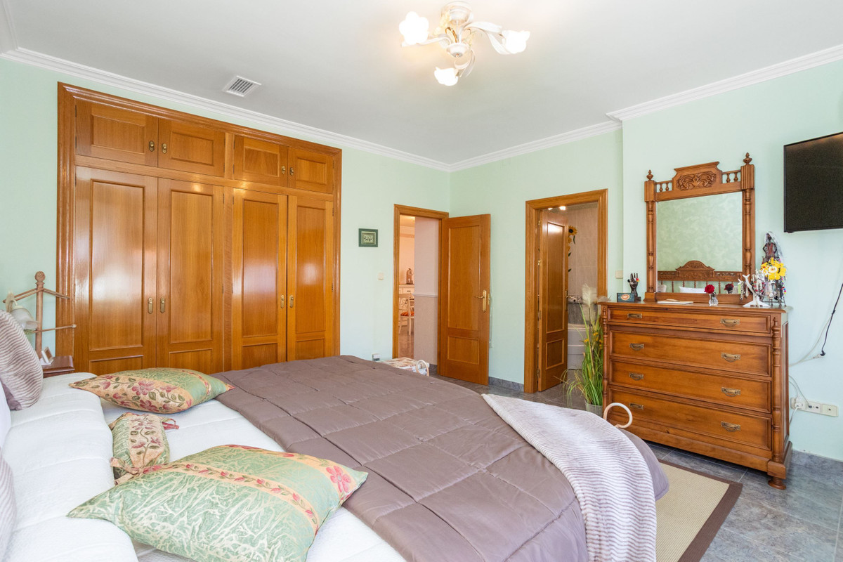 Se vende Villa - Chalet de 4 dormitorios en Costa Calida, Murcia, España