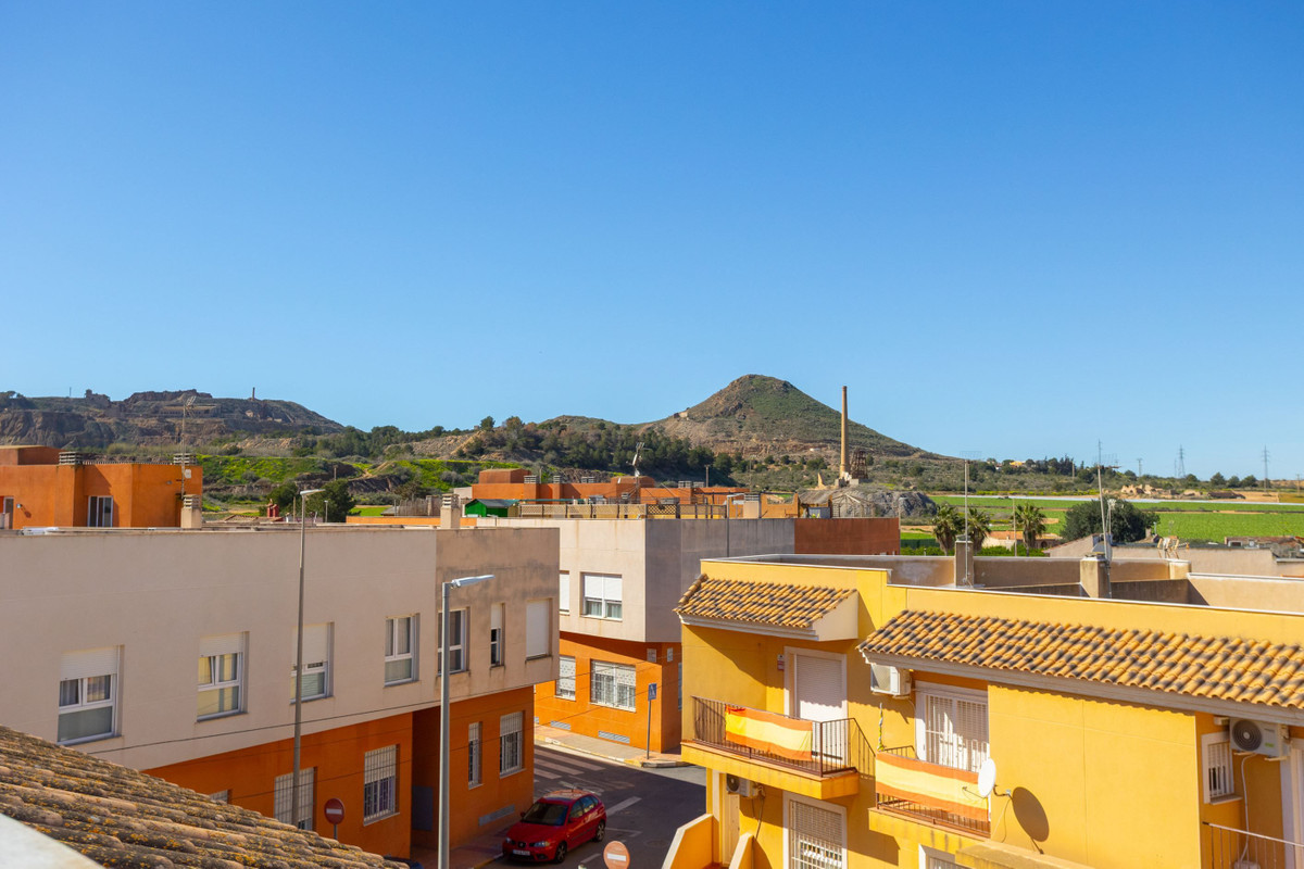 Se vende Villa - Chalet de 4 dormitorios en Costa Calida, Murcia, España