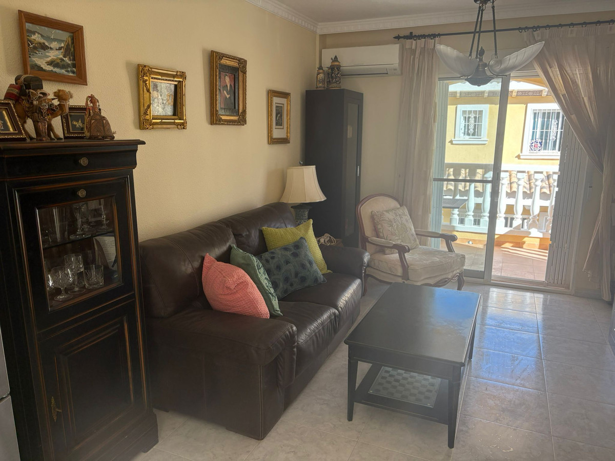 2 Bed Townhouse for sale in Algorfa Costa Blanca, Alicante, Spain