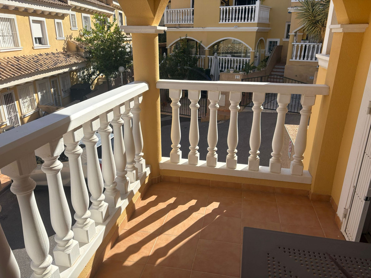 2 Bed Townhouse for sale in Algorfa Costa Blanca, Alicante, Spain