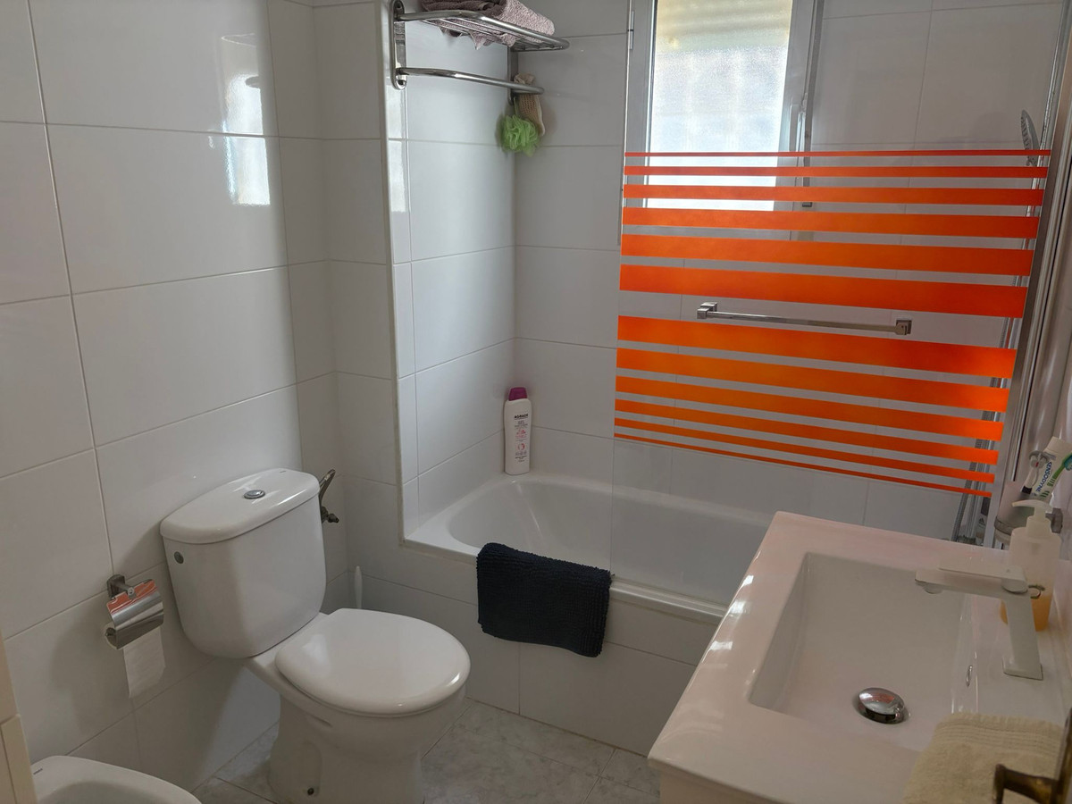 2 Bed Townhouse for sale in Algorfa Costa Blanca, Alicante, Spain