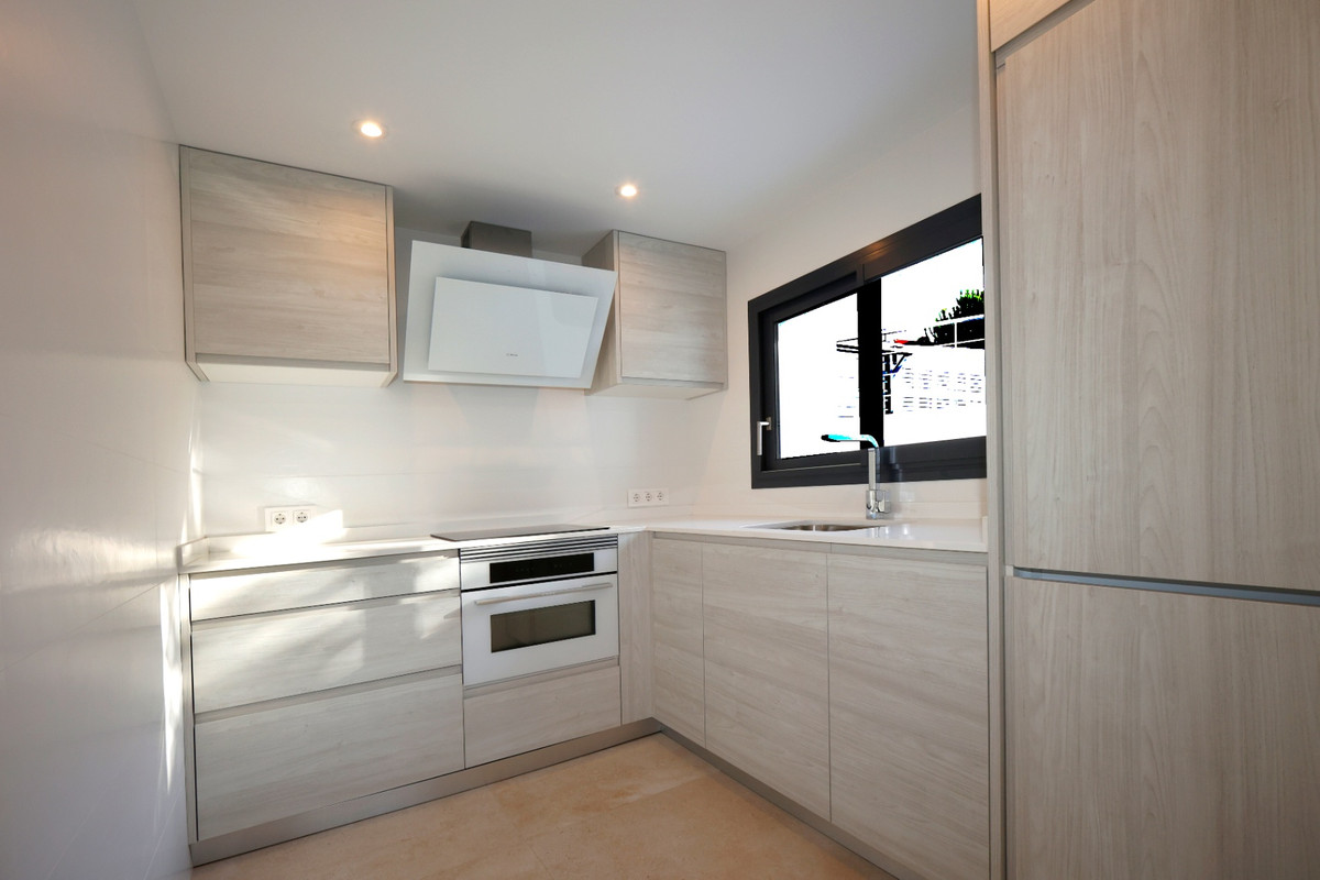 4 Bed Townhouse for sale in Los Pinos Costa Blanca, Alicante, Spain