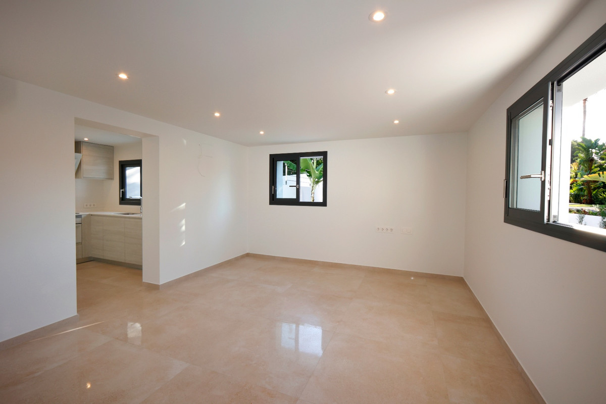4 Bed Townhouse for sale in Los Pinos Costa Blanca, Alicante, Spain