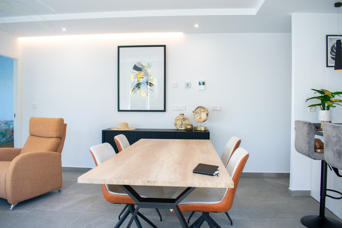 Se vende Villa - Chalet de 3 dormitorios en Costa Blanca, Alicante, España
