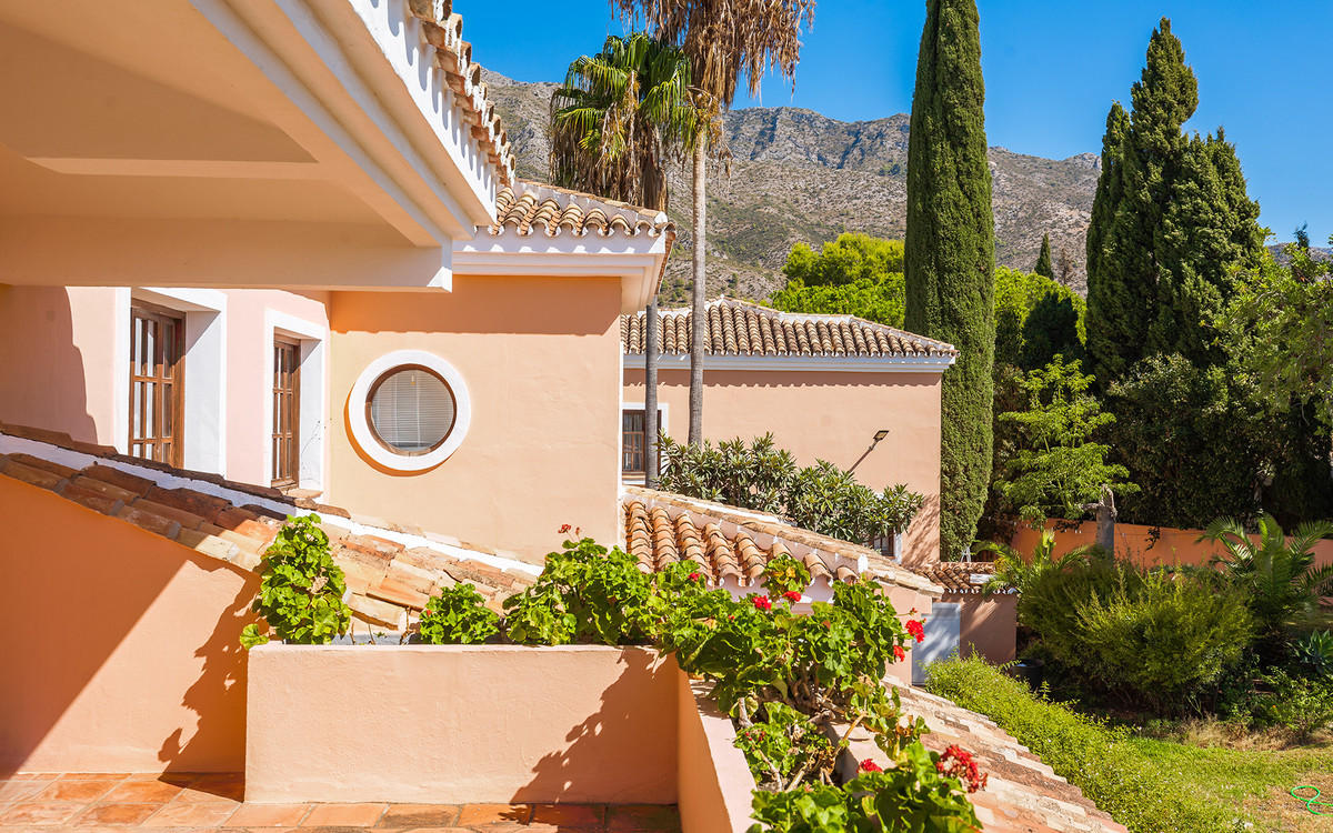 Se vende Villa - Chalet de 20 dormitorios en Costa Del Sol, Málaga, España