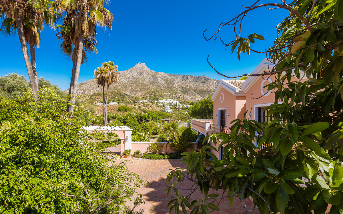 Se vende Villa - Chalet de 20 dormitorios en Costa Del Sol, Málaga, España