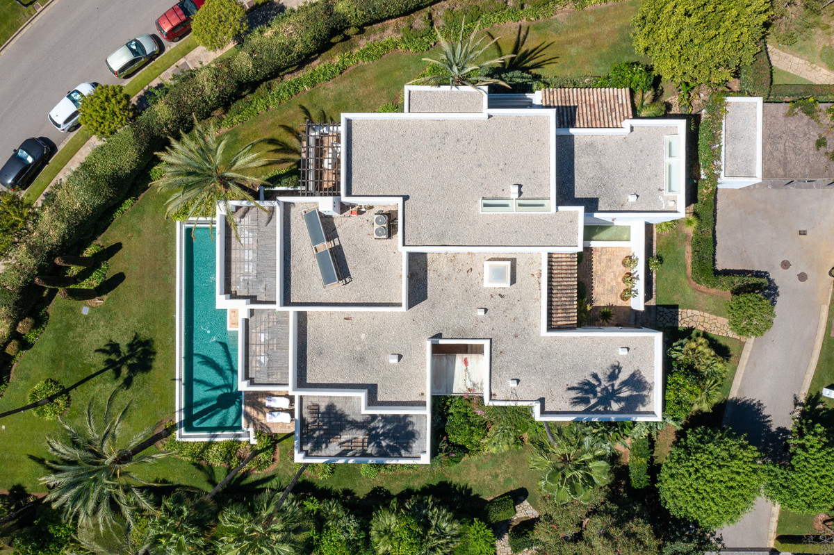 4 Bed Townhouse for sale in Casares Costa Del Sol, Málaga, Spain