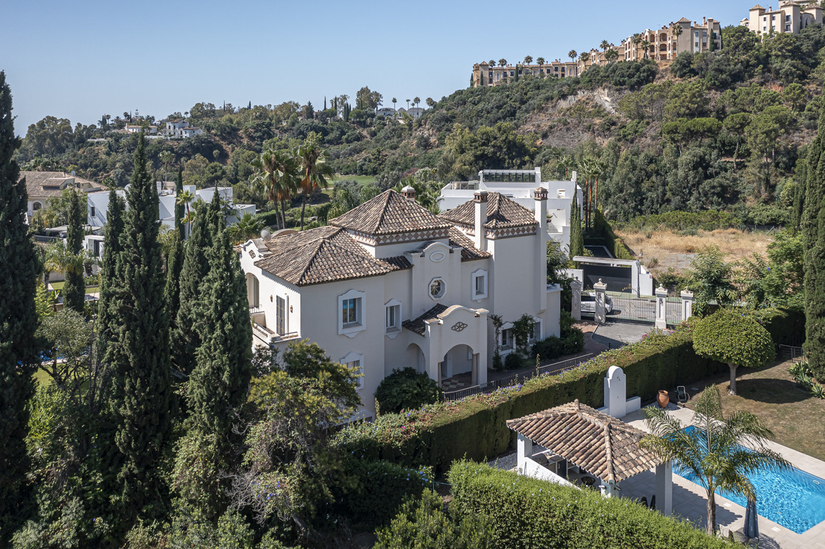 Se vende Villa - Chalet de 5 dormitorios en Costa Del Sol, Málaga, España