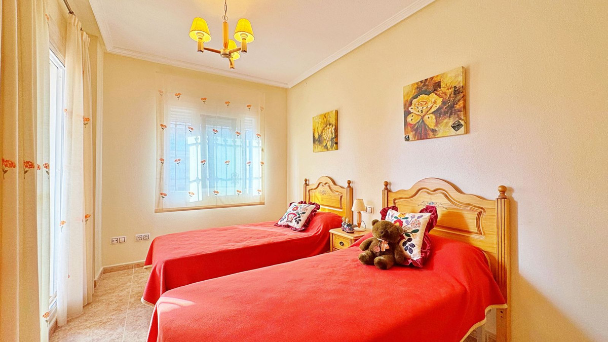 Se vende Adosada de 3 dormitorios en Costa Blanca, Alicante, España