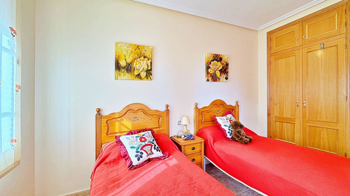 Se vende Adosada de 3 dormitorios en Costa Blanca, Alicante, España