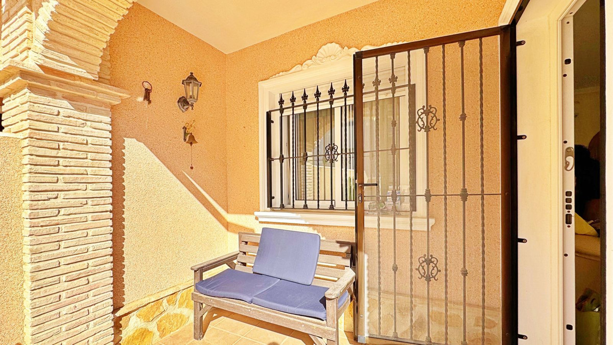 Se vende Adosada de 3 dormitorios en Costa Blanca, Alicante, España