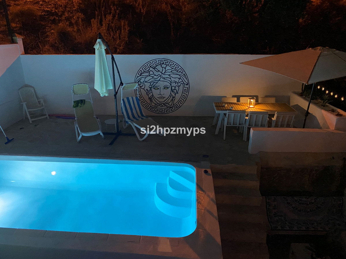 Se vende Adosada de 3 dormitorios en Costa Del Sol East, Málaga, España