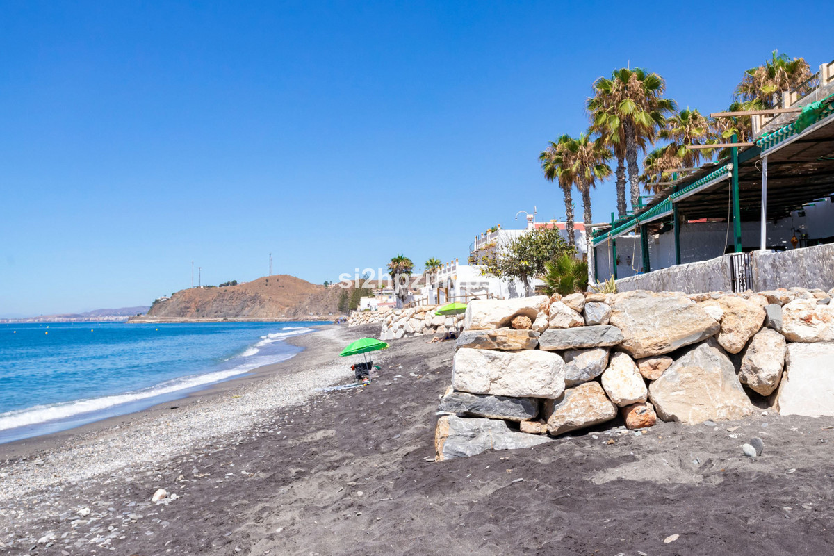 Se vende Adosada de 3 dormitorios en Costa Del Sol East, Málaga, España