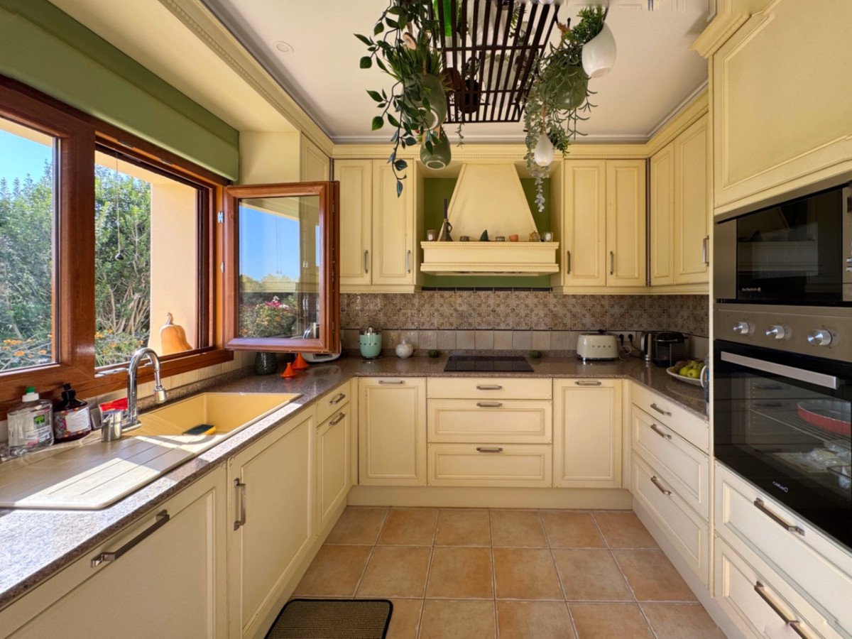 4 Bed Townhouse for sale in Denia Costa Blanca, Alicante, Spain