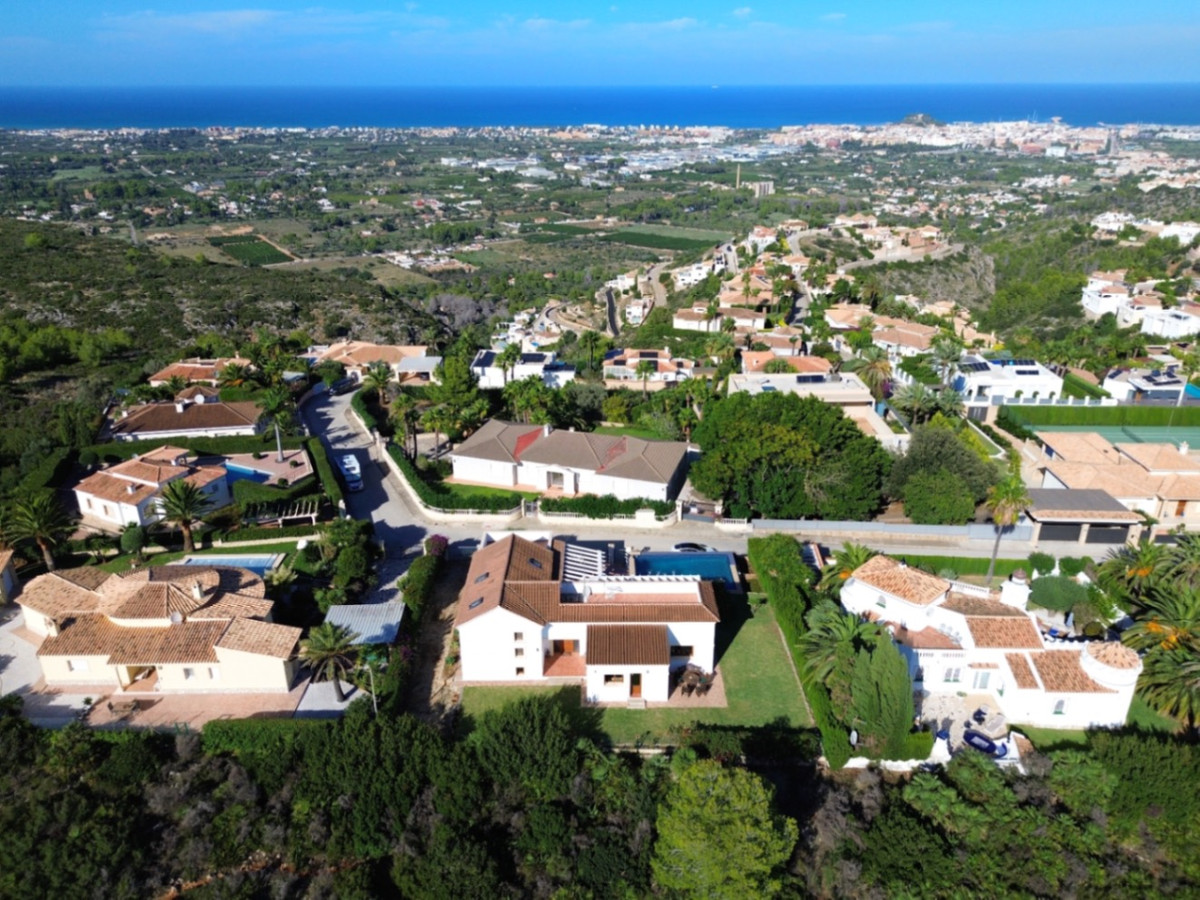 4 Bed Townhouse for sale in Denia Costa Blanca, Alicante, Spain