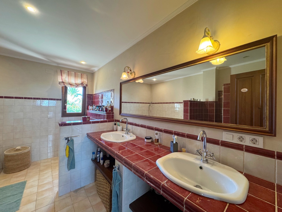 4 Bed Townhouse for sale in Denia Costa Blanca, Alicante, Spain
