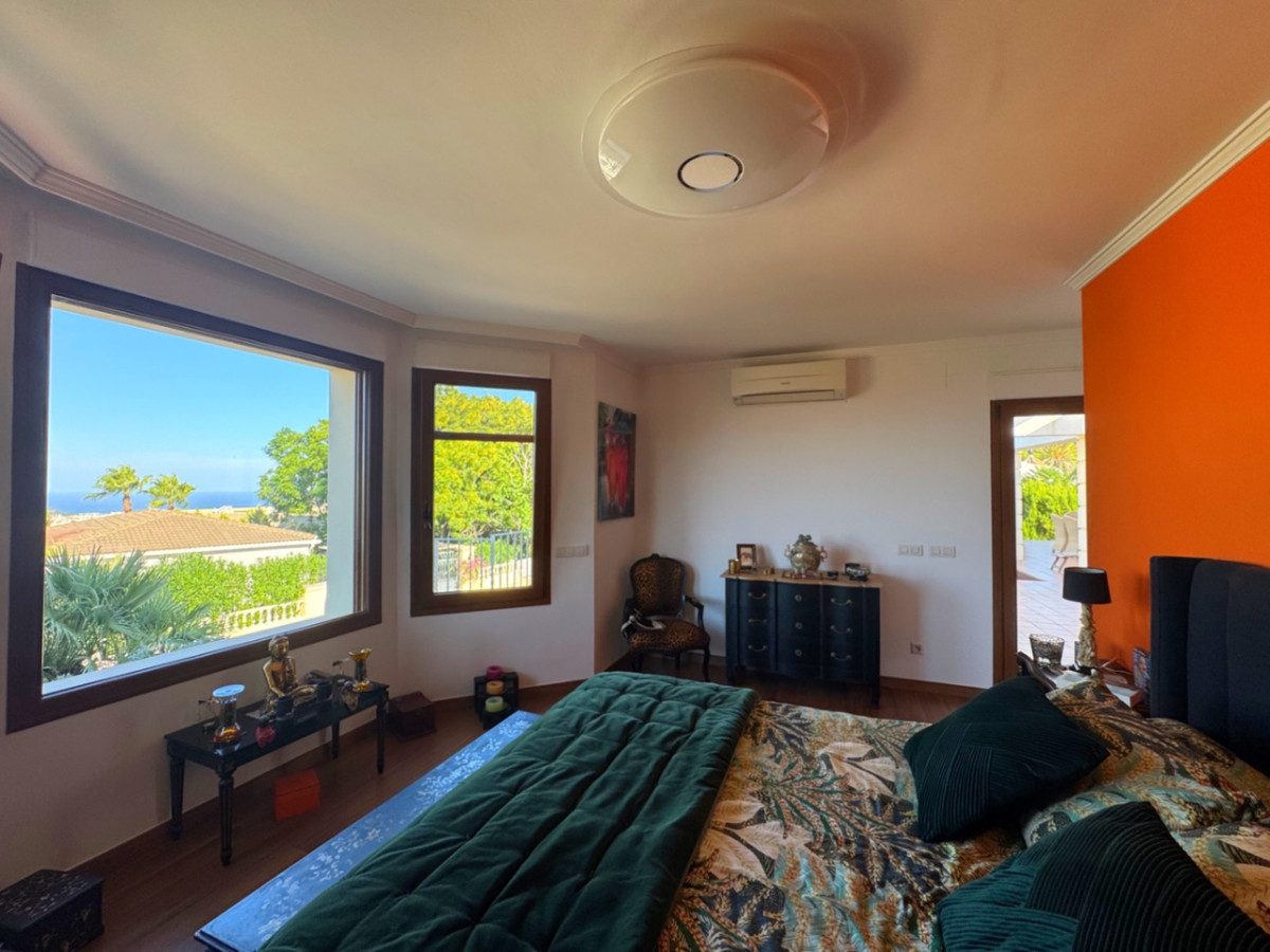 4 Bed Townhouse for sale in Denia Costa Blanca, Alicante, Spain