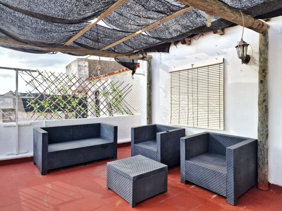 Se vende Adosada de 10 dormitorios en Costa Blanca, Alicante, España