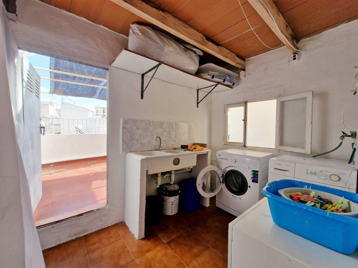 Se vende Adosada de 10 dormitorios en Costa Blanca, Alicante, España